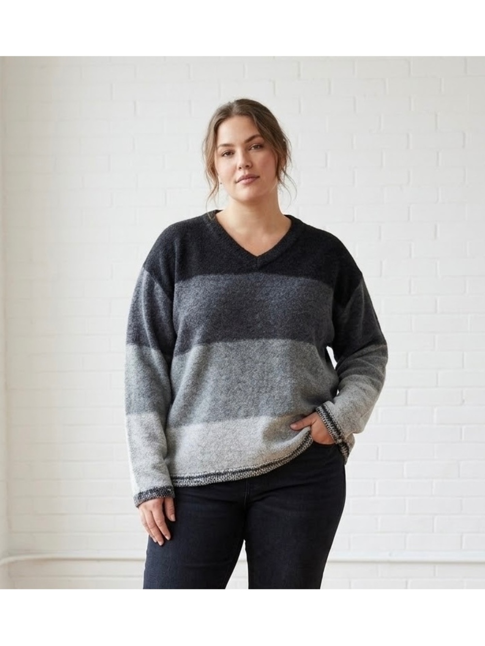 Cousin Johnny Women's Oversized Striped V-Neck Sweater XXL
